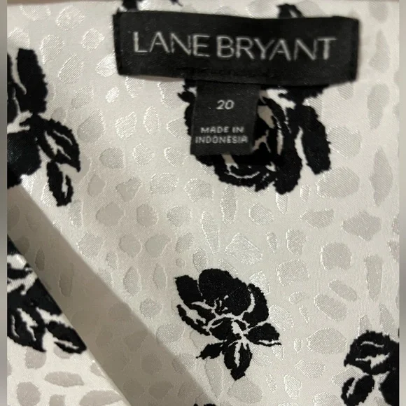 Lane Bryant Blouse Woman’s Plus Size - Picture 2 of 5